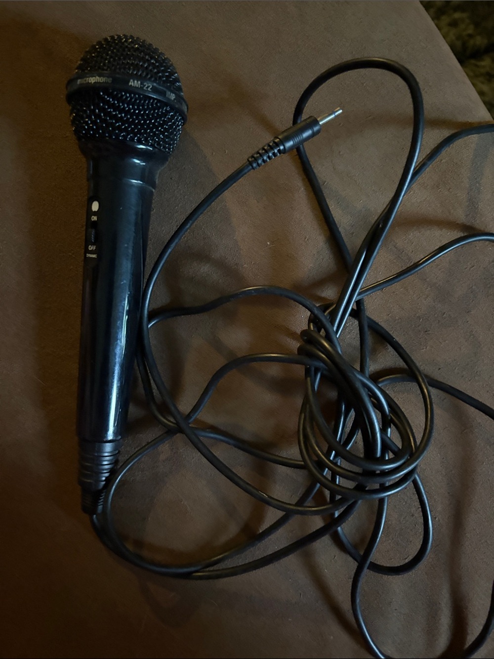 Wired Handheld Microphone with 3.5mm Jack - Black